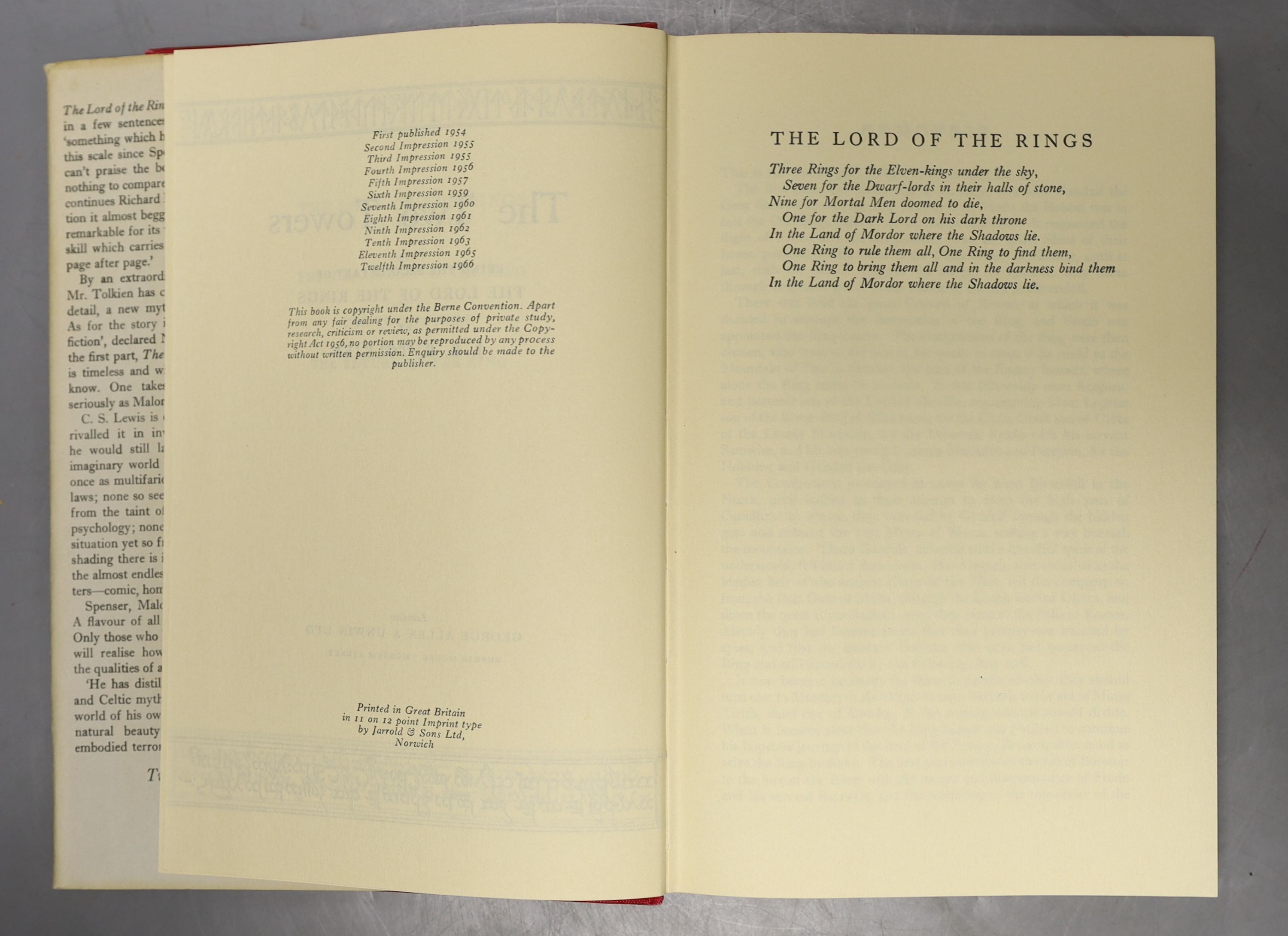 J.R.R. Tolkien, Lord of the Rings, three volumes